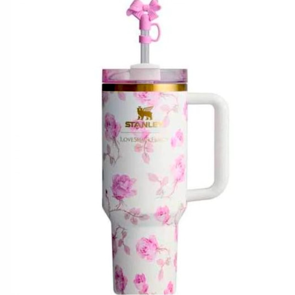 Stanley x LoveShackFancy Flowstate Quencher 40oz Tumbler 🌸